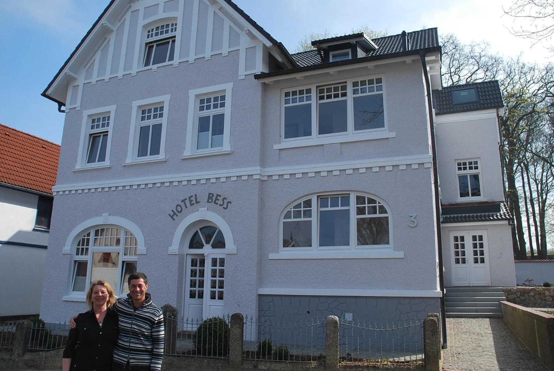 Hotel Bess Albersdorf  Exteriér fotografie